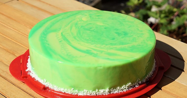 Entremets Noix de Coco, Citron Vert et Framboise